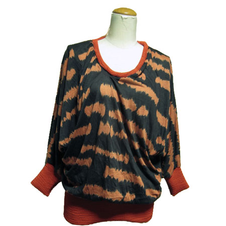 タイダイ　トップス
