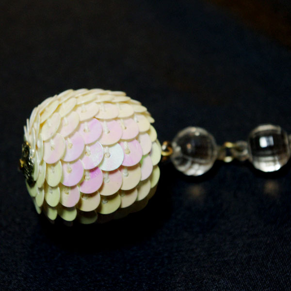 ダングル ピアス