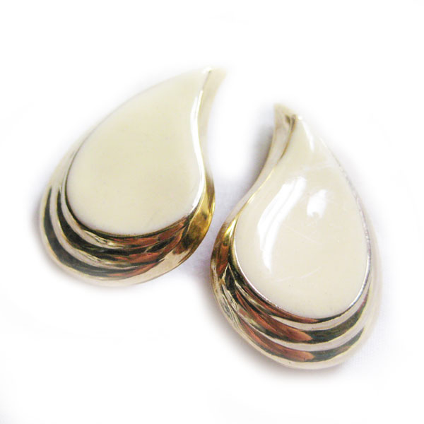 デッドストック　ゴールド　ピアス