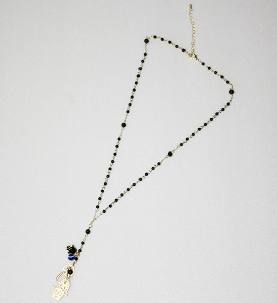 チャームネックレス