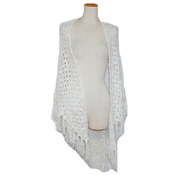 ニットポンチョ