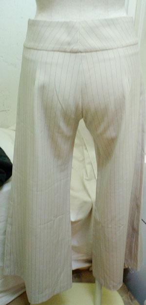 7分丈ピンストライプパンツ