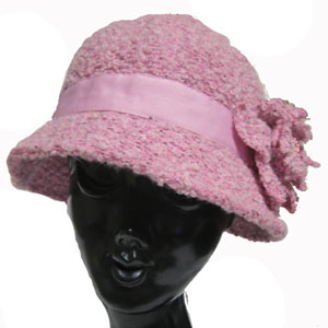 hat048