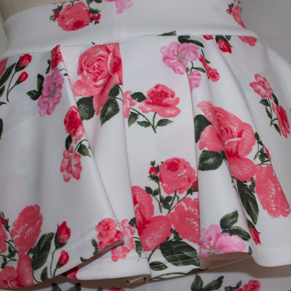 花柄ペプラムスカート