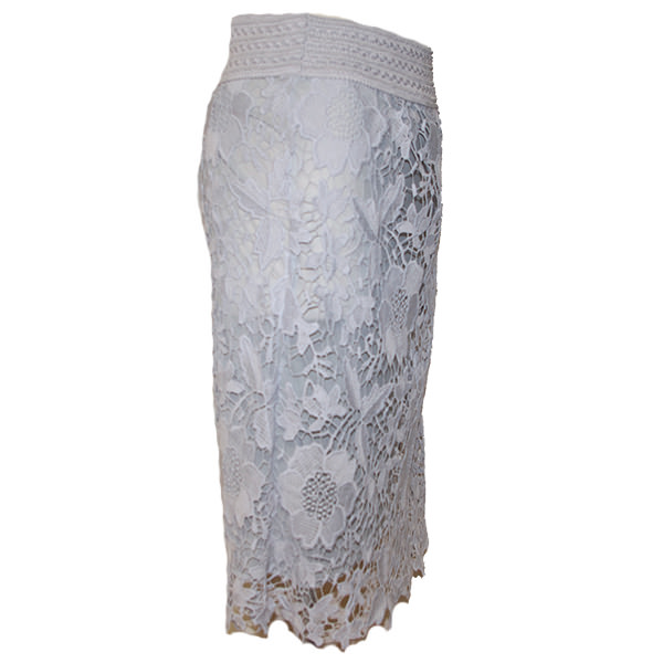 レーススカート