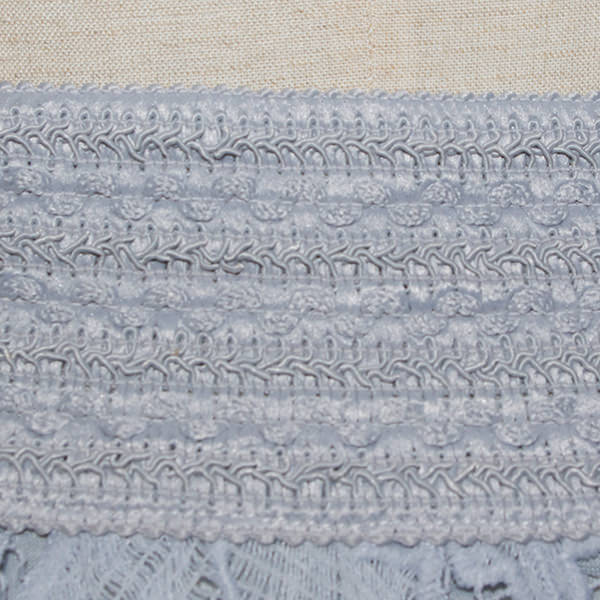 レーススカート